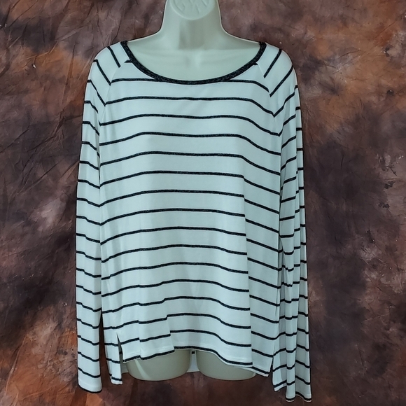 Old Navy luxe tee tshirt loose long sleeve hi low gray white cream stripe M - Picture 1 of 7